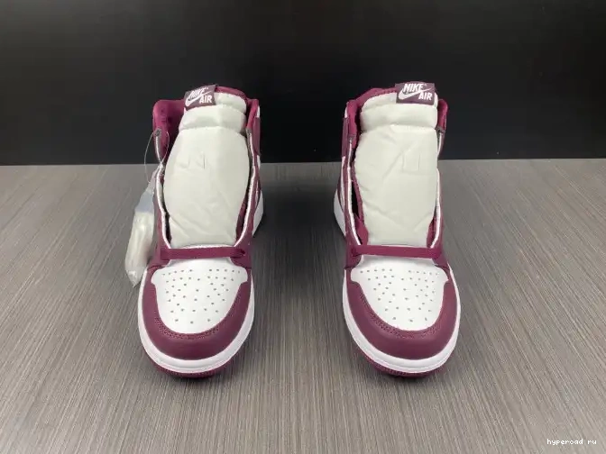 555088-611 High OG Air Jordan 1 Bordeaux 0408